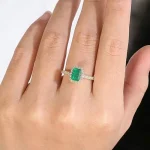 Women's emerald ring
