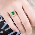 Women's emerald ring