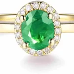 Women's emerald ring