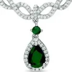 Women's emerald necklace with white diamonds and 18 carat gold - 14.51 grams - code: ndf138