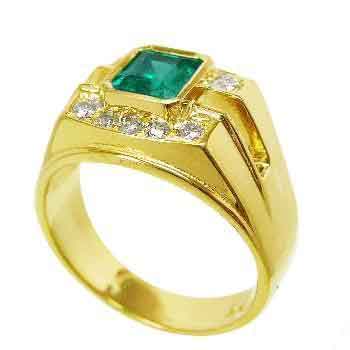 Men's Yellow Gold Emerald Ring RGM1559 | Elite Luxury