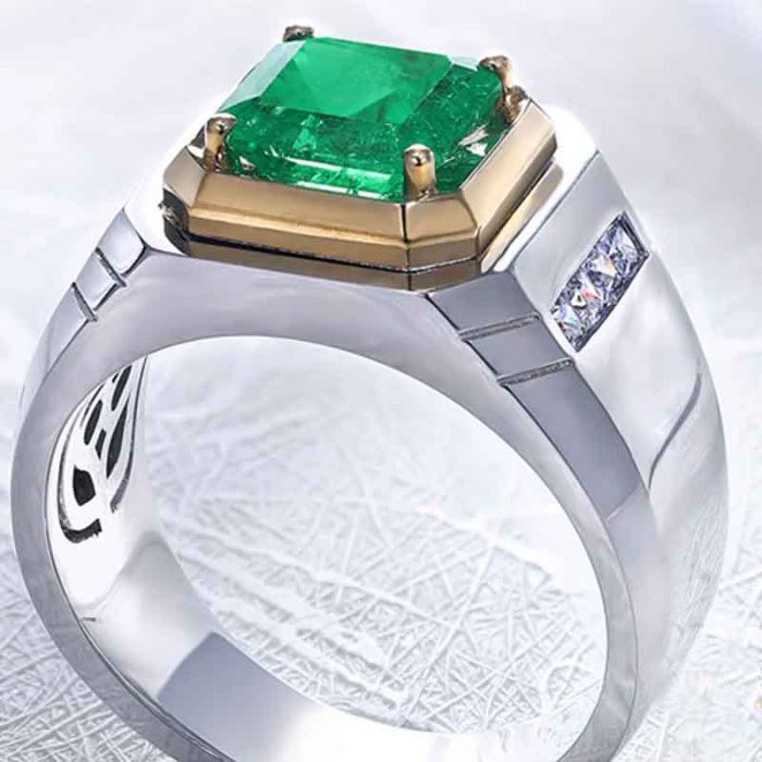 Mens 18K Gold Ring Emerald Diamond RGM1709