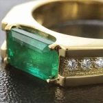 Men's Authentic Emerald Gold Ring 02 | Luxe Elegance