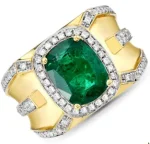 Men's 18K gold ring with emerald cut and brilliant cut diamonds for elegant and luxury men's fashion