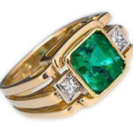 18k gold men's ring with emerald and brilliant-cut diamonds, luxury design rgm1447
