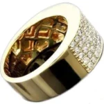 yellow gold ring with diamond