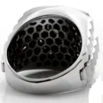 Men’s Sapphire Rings 18K white gold with blue sapphire and brilliant-cut diamonds model