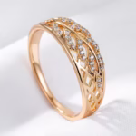 Women's leaf-shaped ring, rose gold, with natural white gemstones, excellent quality