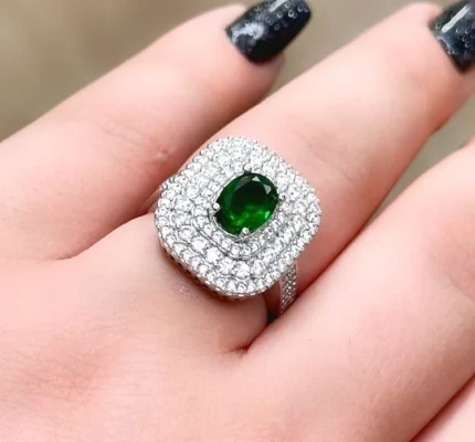 Bold Large Square Emerald Gold Ring – Code 10501