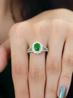 Women’s Emerald Gemstone Ring – Sun Design, Code 10827