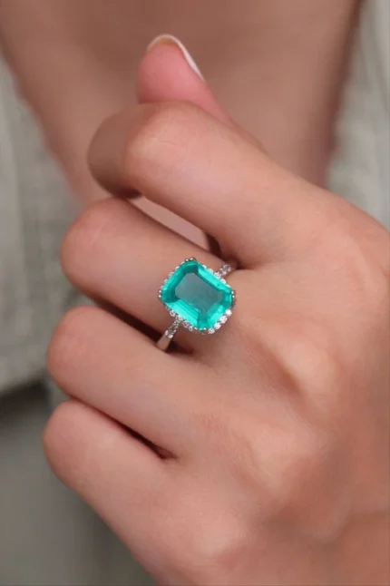 Medium Square Doublet Emerald Gold Ring – Code 11039