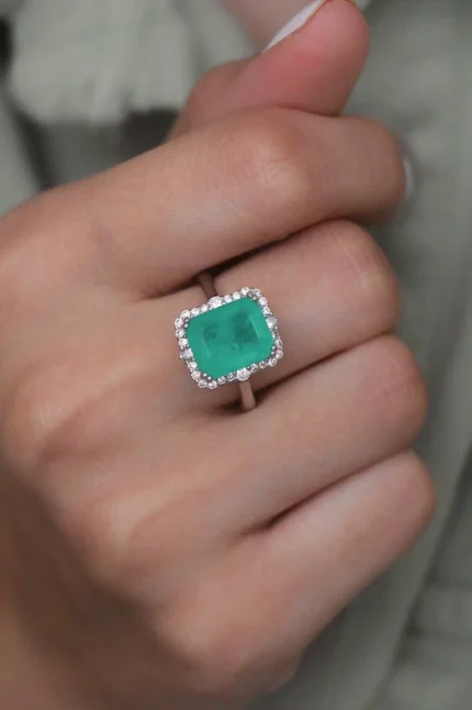 Square Colombian Emerald Ring Code 11040