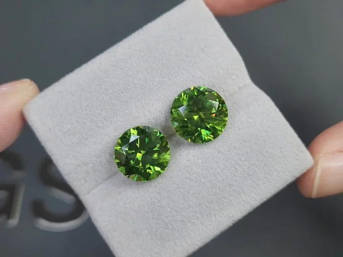 Exquisite Round Demantoid Garnets from Ural Mountains (12.11 ct, GRS)