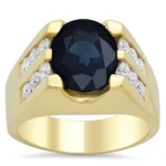 Yellow gold men’s ring with brilliant diamond and sapphire – front view