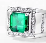 18K Gold & PT950 Platinum Men’s Cultured Emerald Ring – Luxury Retro Business Style