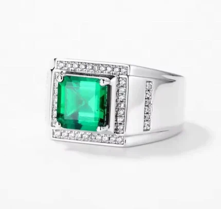 18K Gold & PT950 Platinum Men’s Cultured Emerald Ring – Luxury Retro Business Style