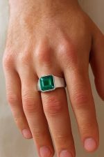 men’s emerald gold ring