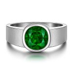 emerald statement ring